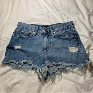 BDG Distressed High Waisted Shorts 🌼